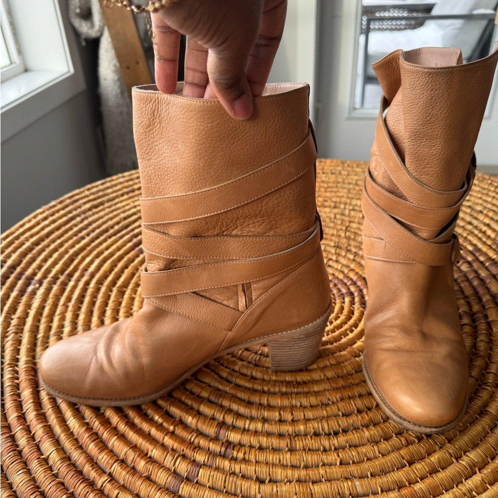 Stuart weitzman tan size 10 buttery Leather Ankle Boots with Buckle - Picture 4 of 9